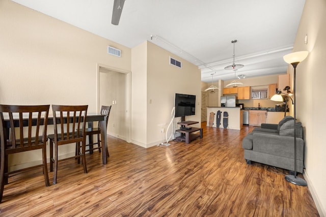 711 W 26th St Unit 303, Austin, TX 78705 - photo 14