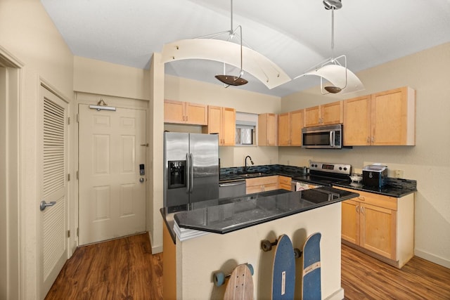 711 W 26th St Unit 303, Austin, TX 78705 - photo 8