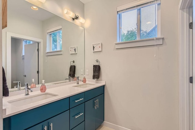 3001 Del Curto Rd Unit 11, Austin, TX 78704 - full bath with double vanity and baseboards