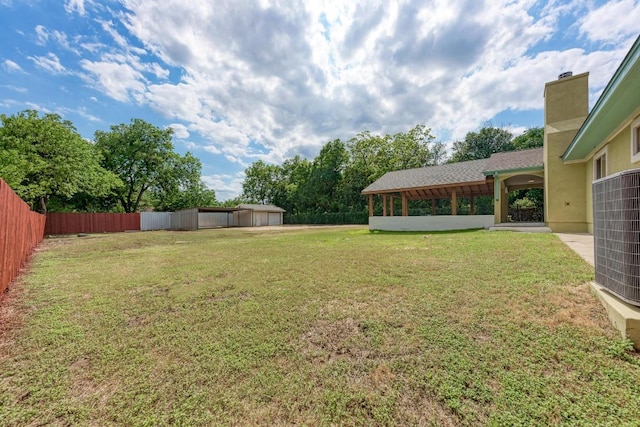 903 N Neans Dr, Austin, TX 78758 - view of yard