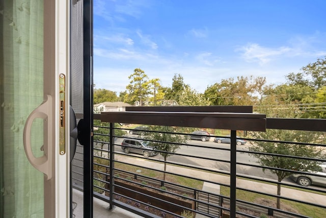 3101 Govalle Ave Unit 219, Austin, TX 78702 - view of balcony