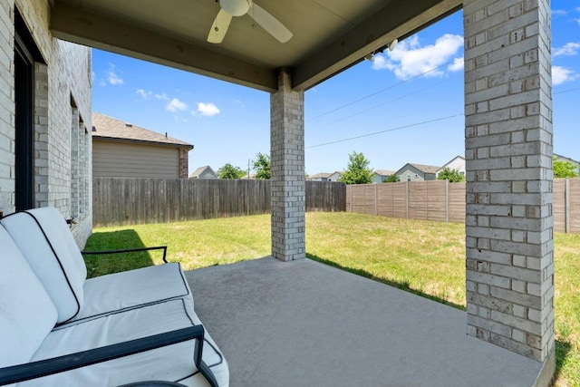 7212 Summer Tanager Dr Unit 28, Austin, TX 78744 - fenced backyard featuring ceiling fan and a patio area