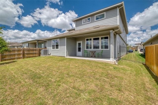13901 Zuhause Dr, Pflugerville, TX 78660 - back of house featuring a patio area and cooling unit