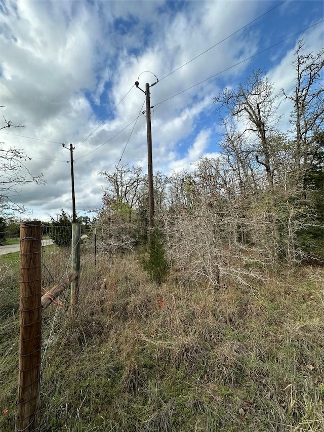 547 S Old Potato Dr, Paige, TX 78602