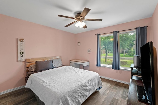 811 Timber Trl, Cedar Park, TX 78613 - bedroom featuring wood finished floors, baseboards, and a ceiling fan