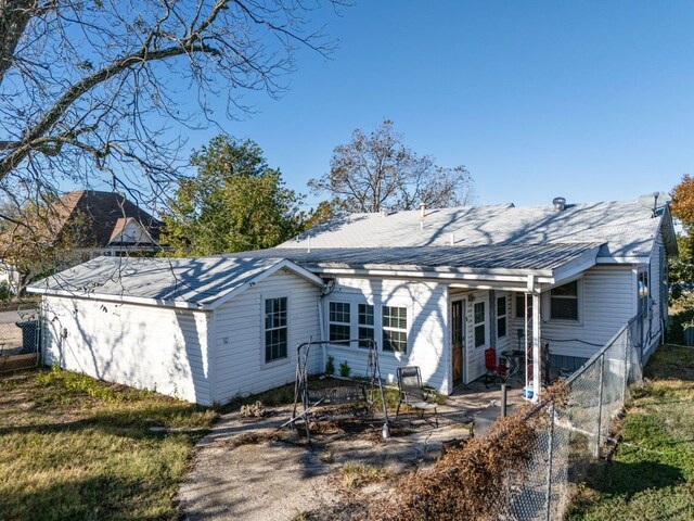 505 E Bell St, Bartlett, TX 76511 - photo 27
