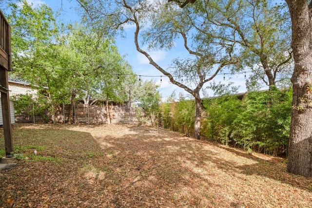 1406 Summit St, Austin, TX 78741 - view of fenced backyard