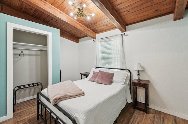 360 Little Barton Dr, Dripping Springs, TX 78620 - bedroom featuring wood ceiling with exposed beams, baseboards, wood finished floors, and a closet