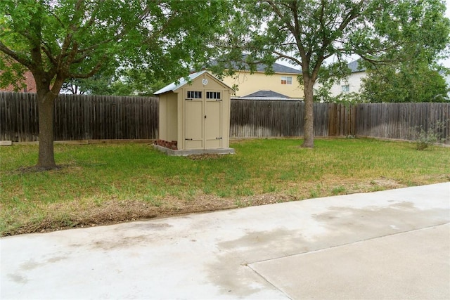 1118 Connemara Ln, Pflugerville, TX 78660 - view of yard featuring a patio