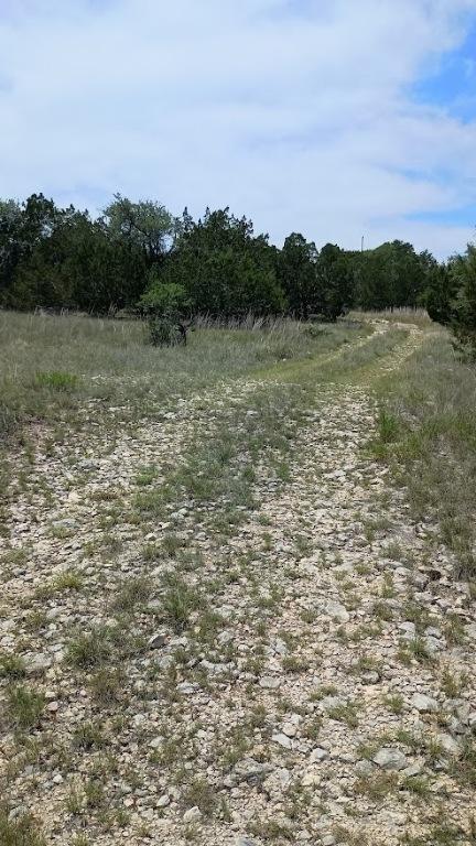 441 Lost Valley Rd, Dripping Springs, TX 78620