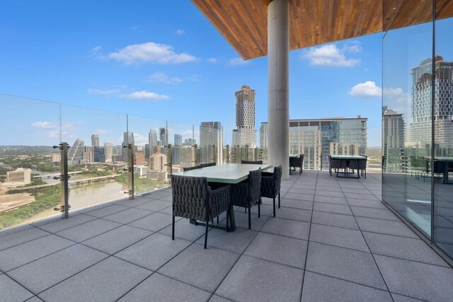 44 E Ave Unit 2910, Austin, TX 78701 - view of patio featuring a view of skyline and a balcony