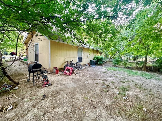 7106 Astro View Dr, Austin, TX 78724 - view of yard with central AC