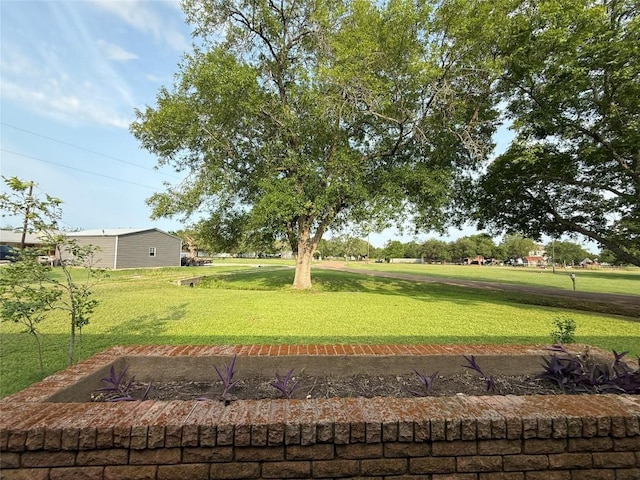 429 Camelback Rd, La Grange, TX 78945 - view of green lawn