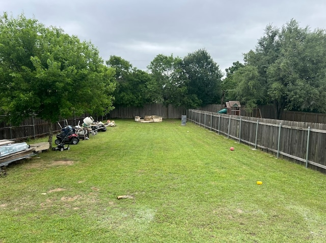 5105 Bantom Woods Bnd, Austin, TX 78724 - view of yard featuring a playground