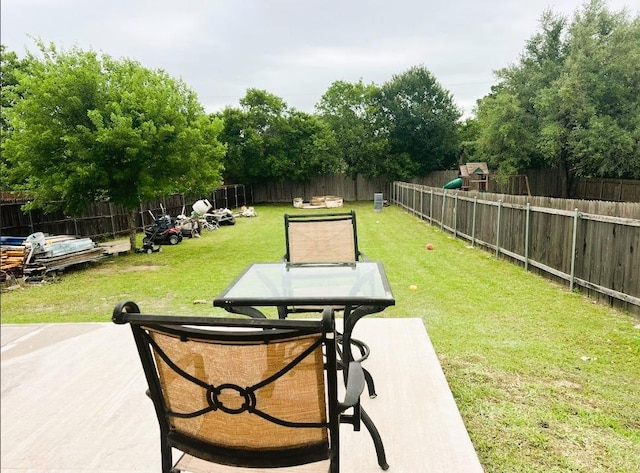 5105 Bantom Woods Bnd, Austin, TX 78724 - view of yard with outdoor dining area