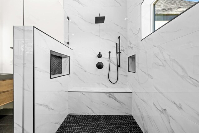 1305 Walnut Ave, Austin, TX 78702 - detailed view of a marble finish shower