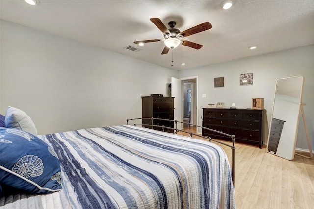 2714 Inridge Dr, Austin, TX 78745 - bedroom featuring light wood-style flooring, recessed lighting, and a ceiling fan