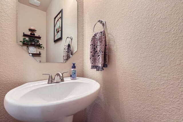 2880 Donnell Dr Unit 704, Round Rock, TX 78664 - photo 6