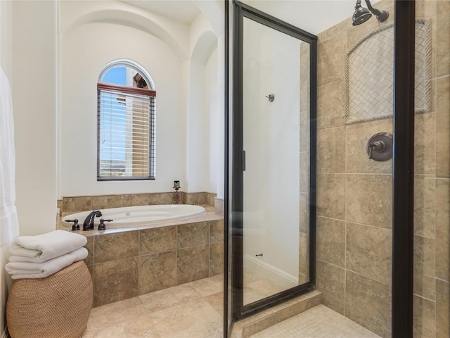 17545 E Reed Parks Rd Unit 5, Jonestown, TX 78645 - full bath with a shower stall and a bath