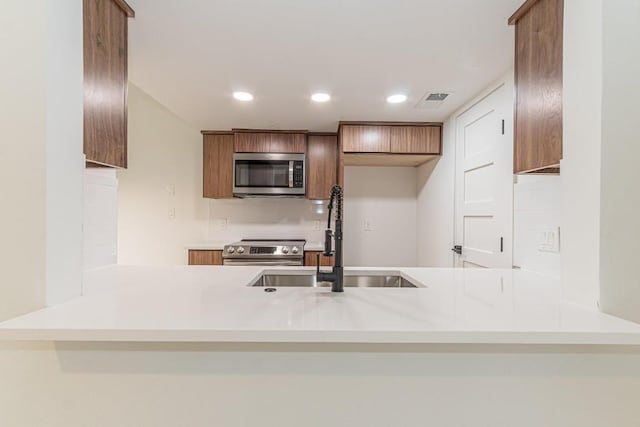 12811 Copper Cliff Ave Unit B, Austin, TX 78727 - photo 8