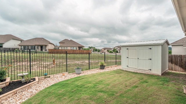 108 Berkeley Pl, Georgetown, TX 78628 - view of yard