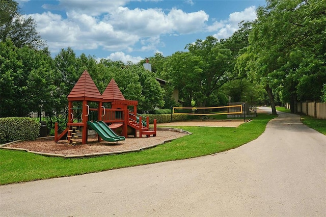 7609 Lazy River Cv, Austin, TX 78730 - community play area with volleyball court