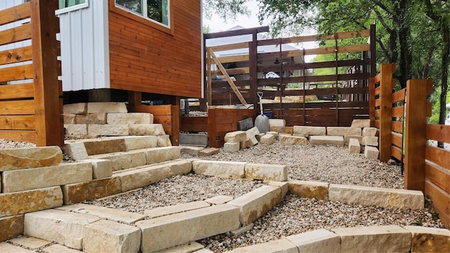 1134 Lott Ave, Austin, TX 78721 - view of yard