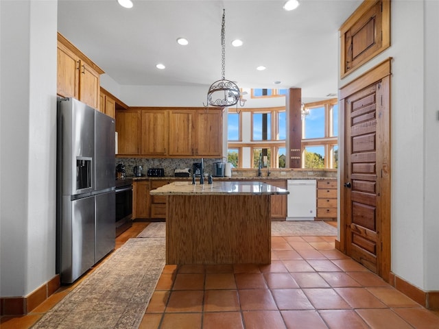 608 Crystal Creek Dr, Austin, TX 78746