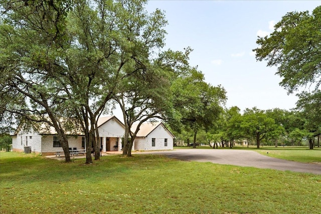 604 Oakwood Dr, Buda, TX 78610 - photo 2