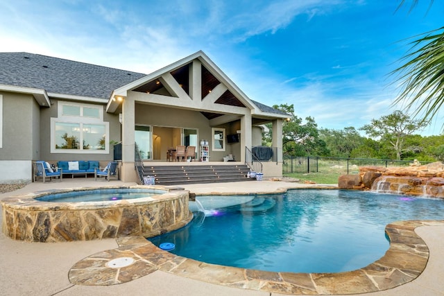 346 Blackbird Dr, Spring Branch, TX 78070 - view of swimming pool with an outdoor living space, a pool with connected hot tub, and a patio