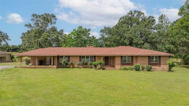 2208 US Highway 96 S, Center, TX 75935 - ranch-style home featuring brick siding, a front lawn, a porch, and crawl space