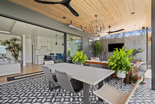 1102 Kinney Ave, Austin, TX 78704 - view of patio featuring a ceiling fan and outdoor dining space