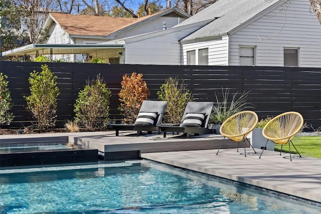 1102 Kinney Ave, Austin, TX 78704 - outdoor pool featuring an in-ground hot tub and a patio area