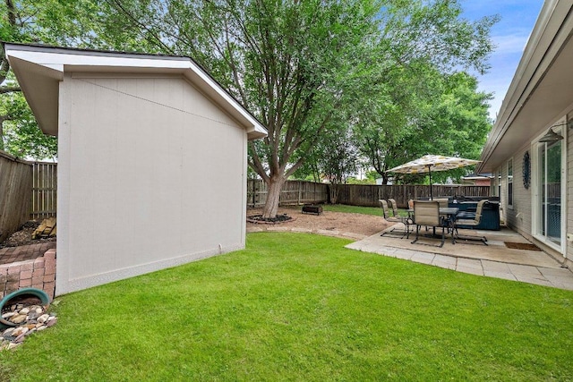 11220 Amaranth Ln, Austin, TX 78754 - view of yard featuring a patio area and an outbuilding