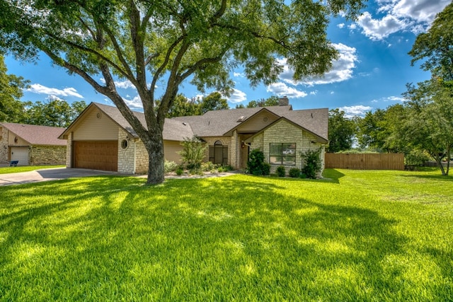 250 Meadowlakes Dr, Meadowlakes, TX 78654 - photo 1