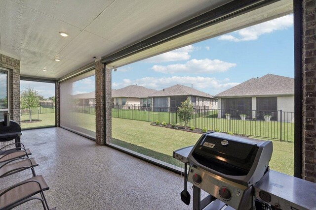 3113 Capra Cv, Round Rock, TX 78665 - sunroom featuring a residential view