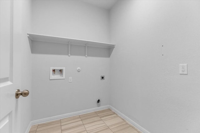 308 Castlefields St, Hutto, TX 78634 - laundry room featuring hookup for an electric dryer, hookup for a washing machine, and gas dryer hookup