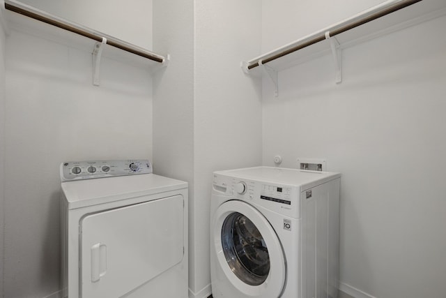 311 Spiny Lizard Ln, San Marcos, TX 78666 - washroom featuring washer and dryer