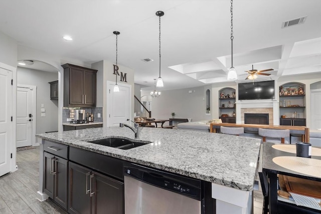 7813 Barbary Ct, Austin, TX 78744 - photo 14