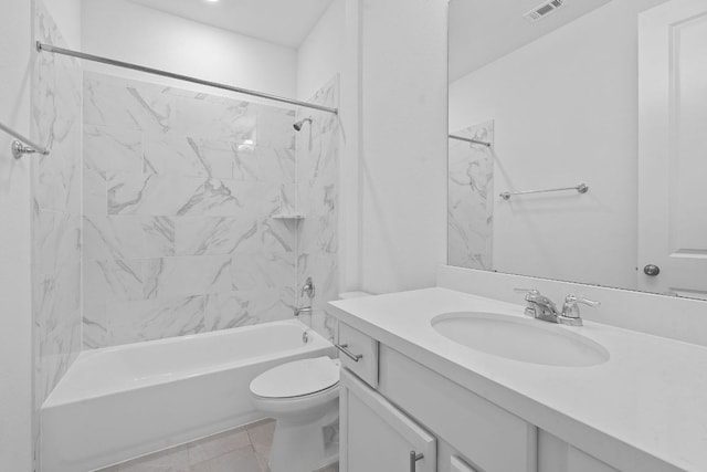 529 Leeward Pass, Leander, TX 78641 - bathroom featuring vanity and shower / tub combination
