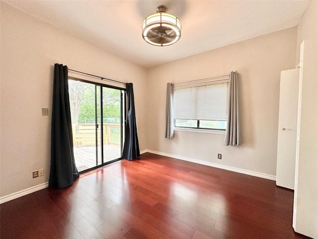 5504 Montview St, Austin, TX 78756 - unfurnished room featuring plenty of natural light and dark wood-type flooring
