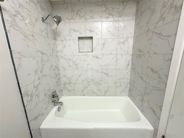 5504 Montview St, Austin, TX 78756 - bathroom with shower / bathtub combination