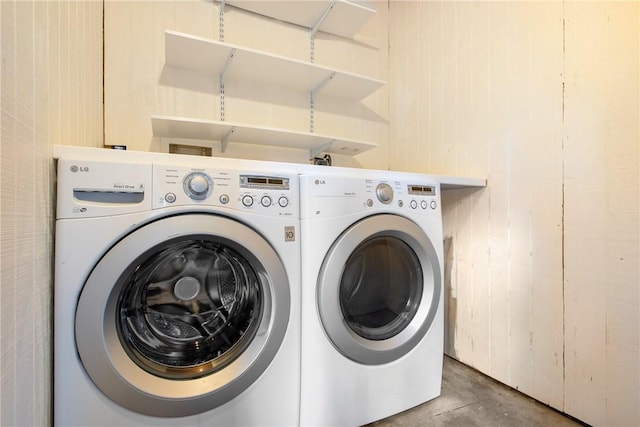 605 Orland Blvd, Austin, TX 78745 - laundry area featuring independent washer and dryer