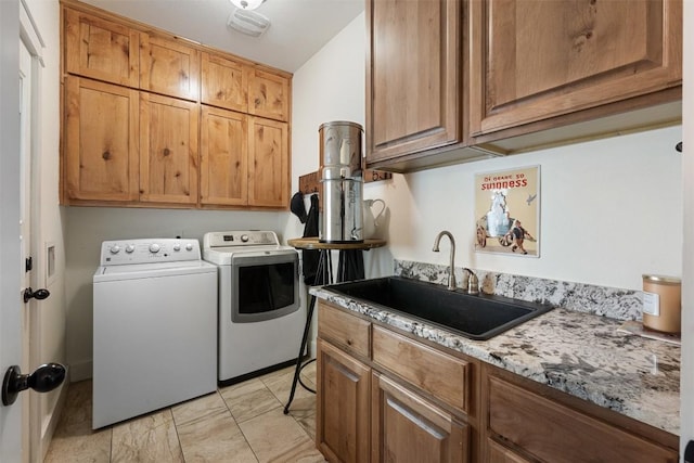 3205 River Place Dr Unit B, Belton, TX 76513 - washroom featuring washing machine and dryer and cabinet space