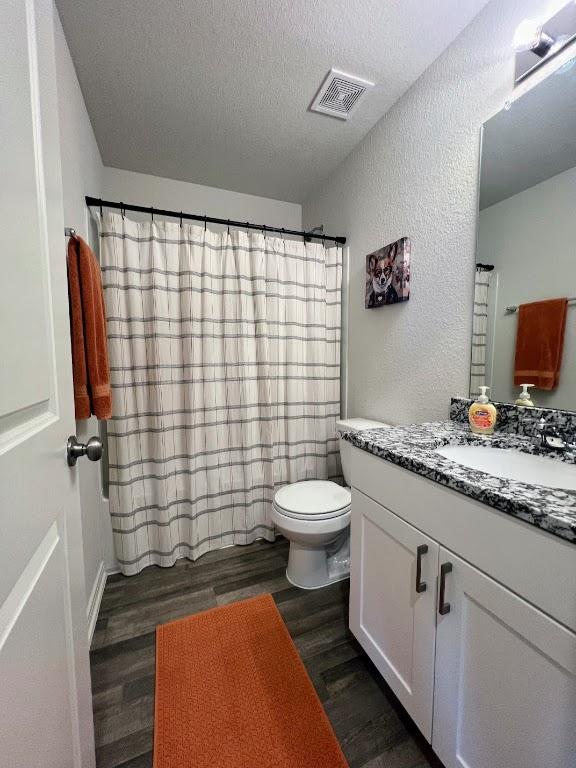 201 Crown Point Dr, Huntsville, TX 77320 - photo 26