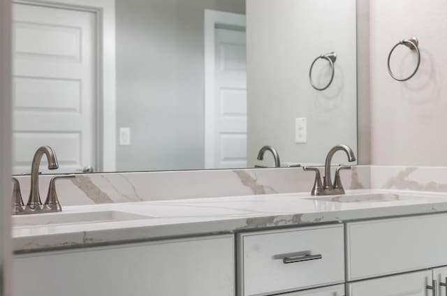 21710 Patton Dr, Lago Vista, TX 78645 - bathroom with vanity
