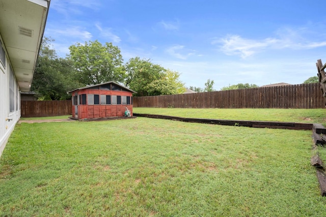 1207 Rolling Ridge Dr, Round Rock, TX 78665 - fenced backyard featuring an outbuilding