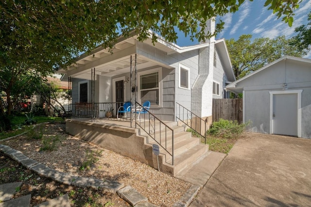 1706 Pennsylvania Ave, Austin, TX 78702 - view of front of house featuring a porch