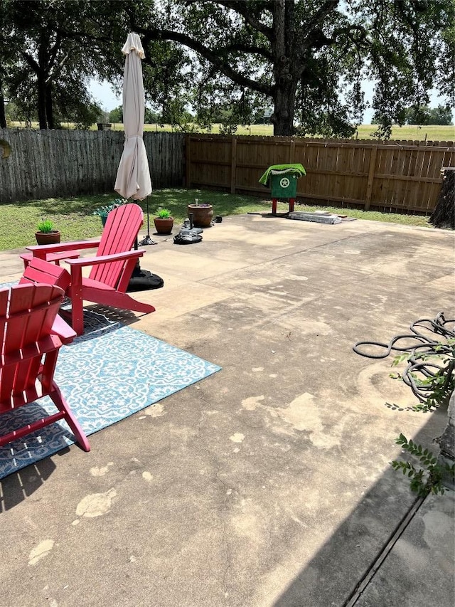 312 Country Club Dr, La Grange, TX 78945 - photo 4
