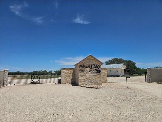 72 Ale Ct, Fredericksburg, TX 78624 - photo 6